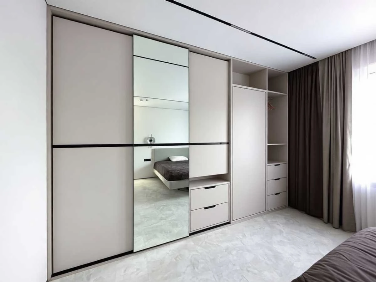 Шкаф-купе для спальни «Миррория» - изготовление в Новокузнецке под заказ